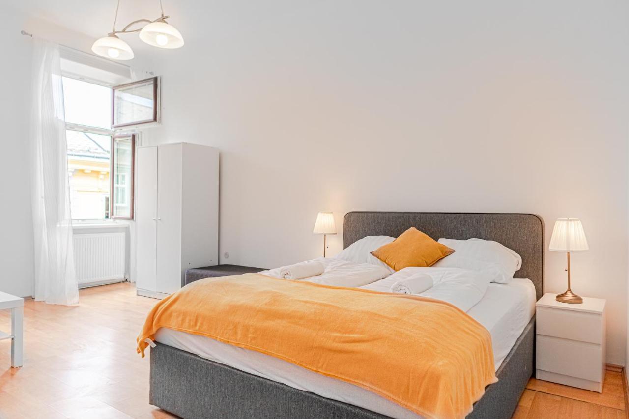 Apartament Pleasing 2br Apt. Akh-perfect For Groups